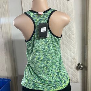 NWT Sport Dri compression fit Women's Racerback Backless Muscle Workout Tank Top